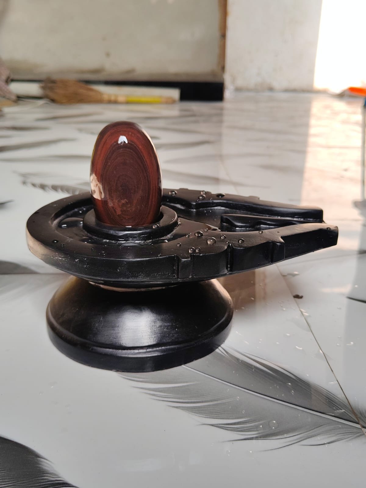 5 inch ka shivling or 10 inch Jaladhari