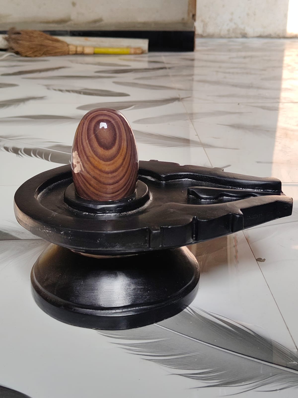 5 inch ka shivling or 10 inch Jaladhari