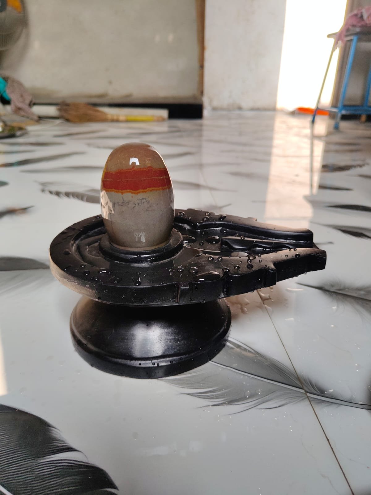 5 inch ka shivling or 10 inch Jaladhari