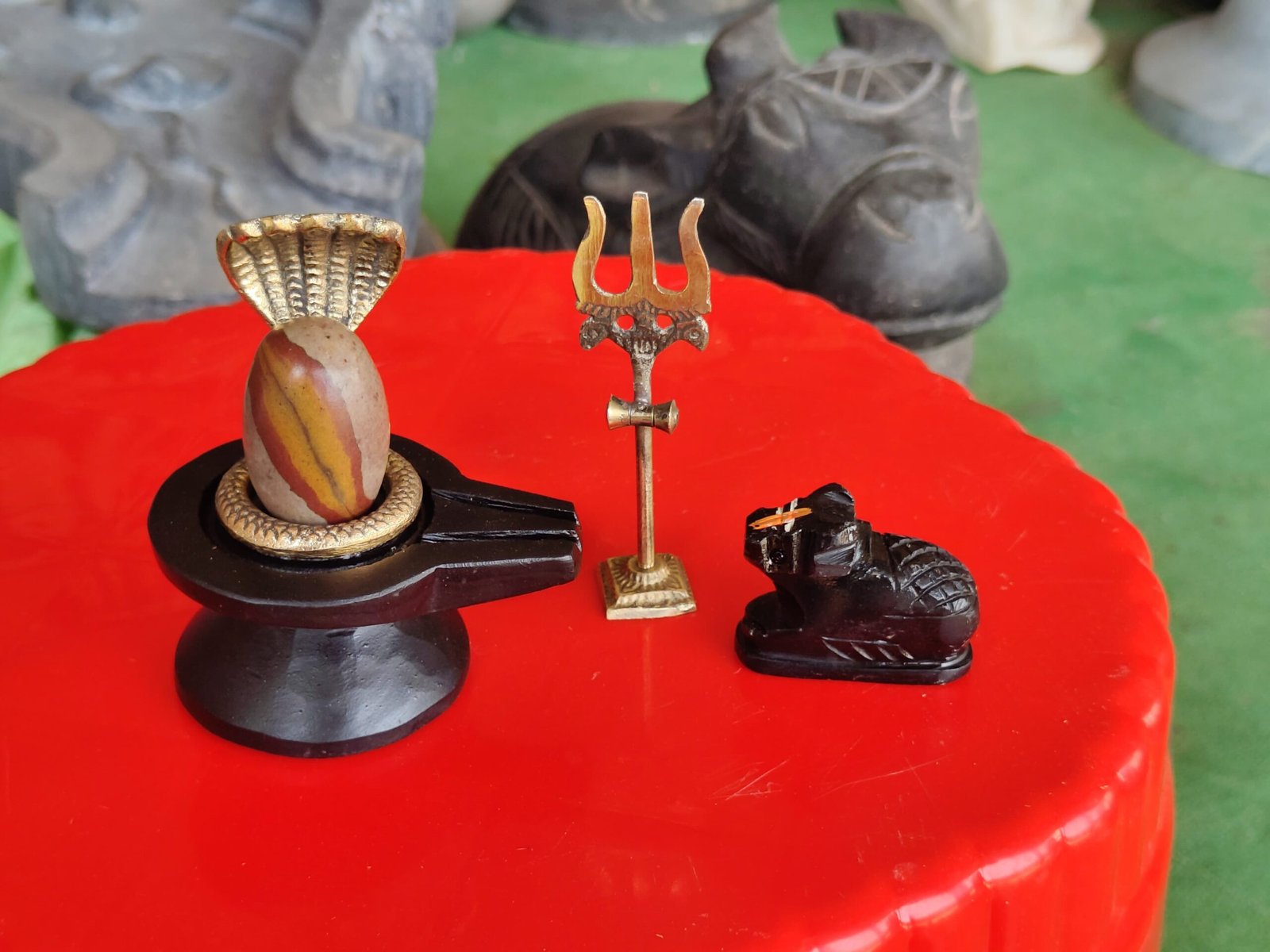 1.5 inch shivling set nag nandi and trishul