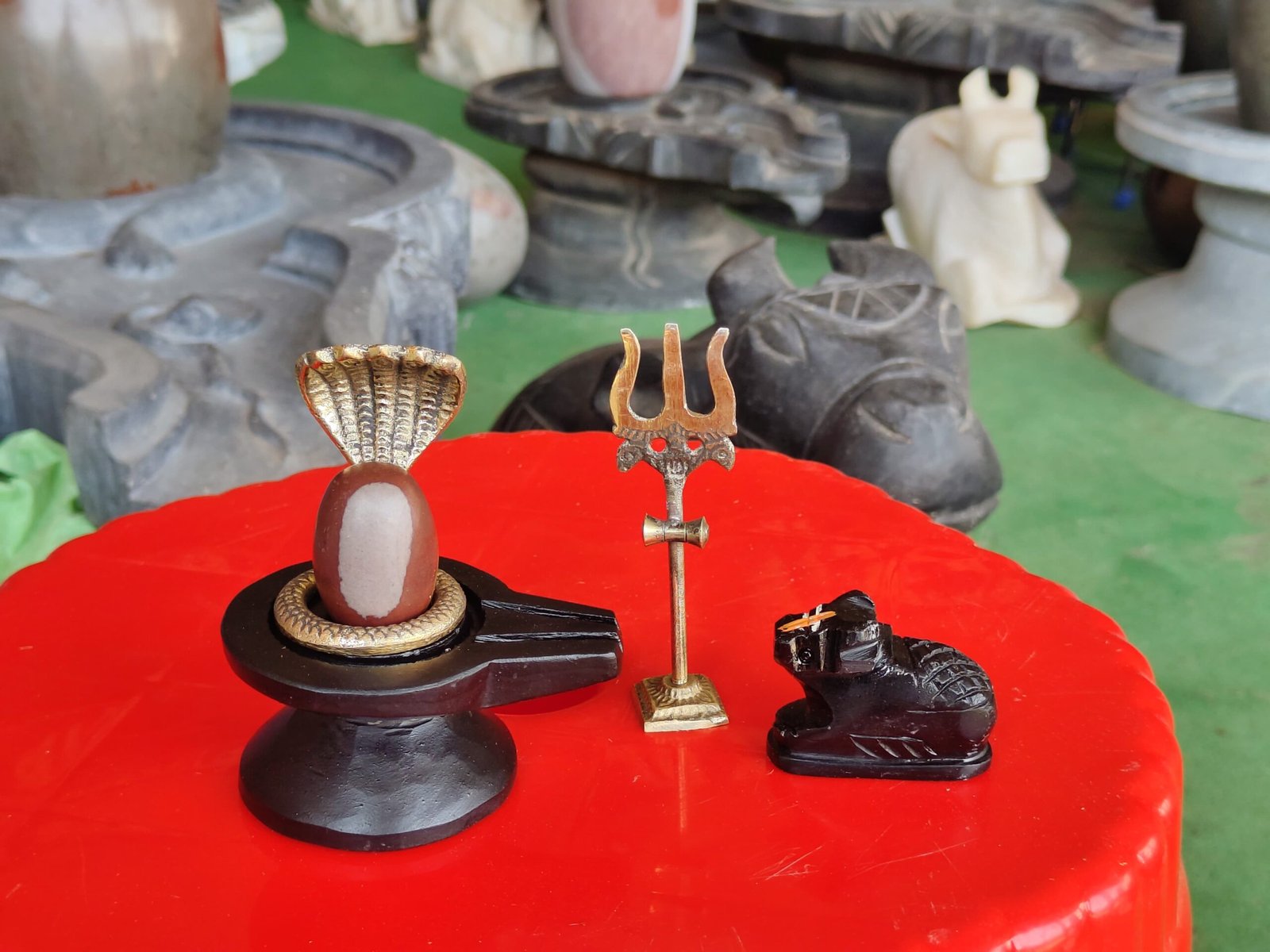 1.5 inch shivling set nag nandi and trishul