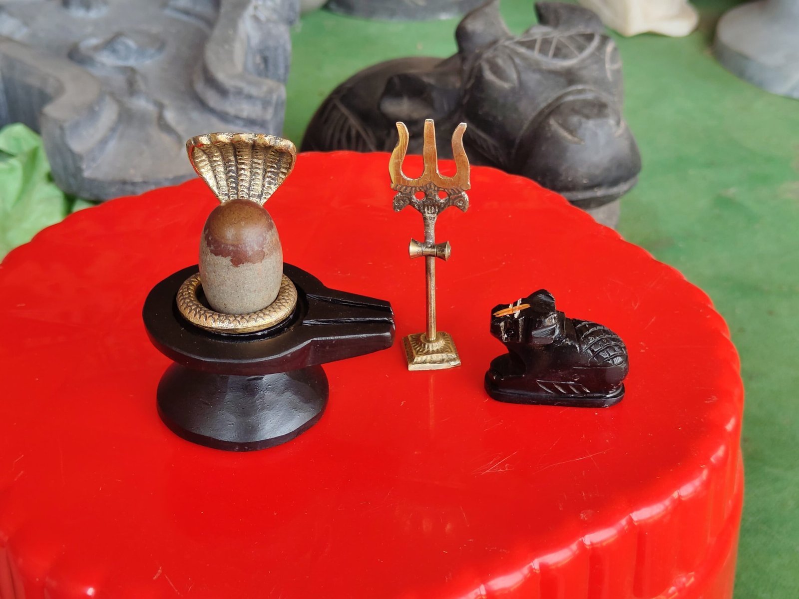1.5 inch shivling set nag nandi and trishul