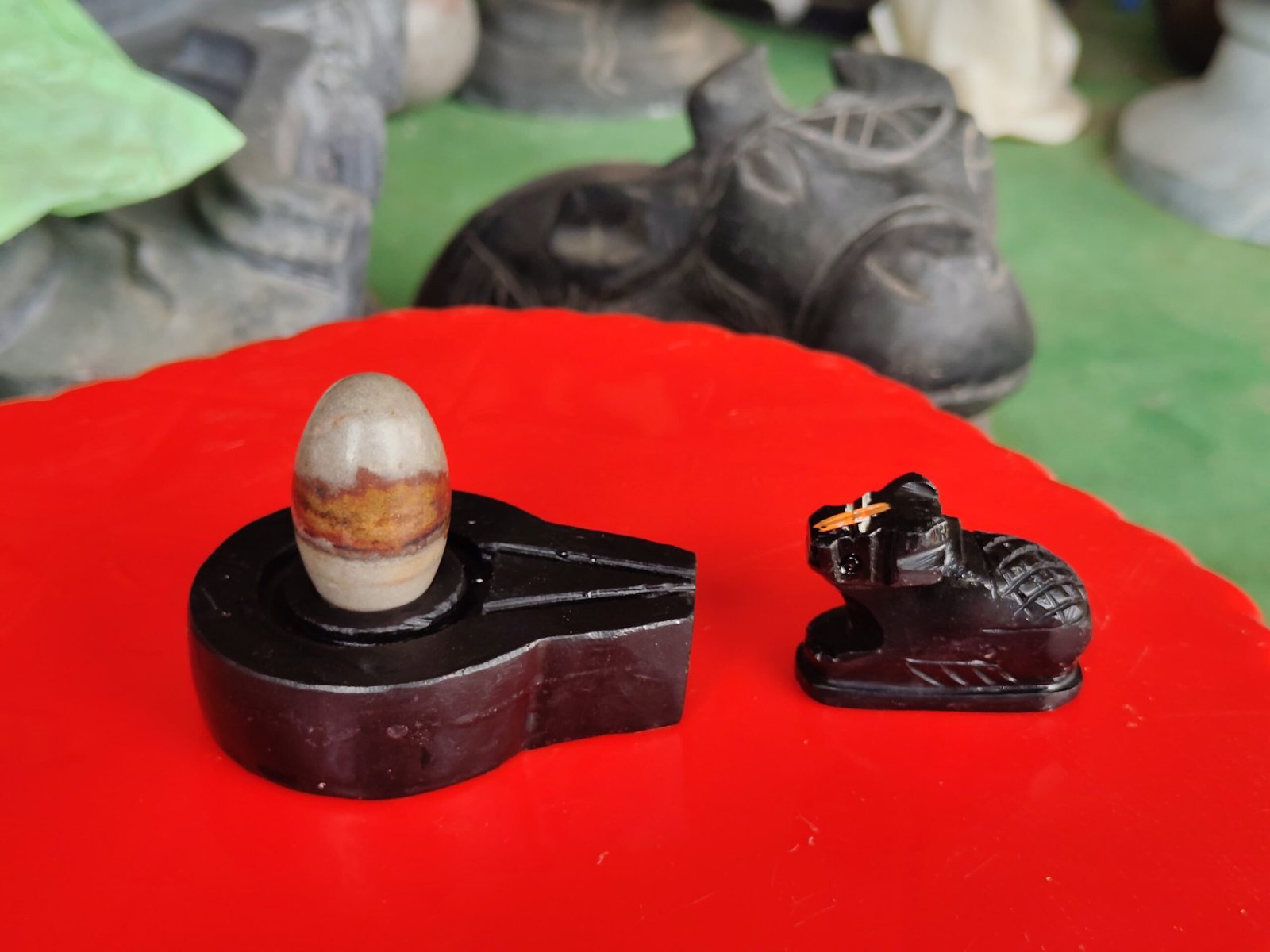 1.5 inch Shivling or 3 inch plate Jaladhari