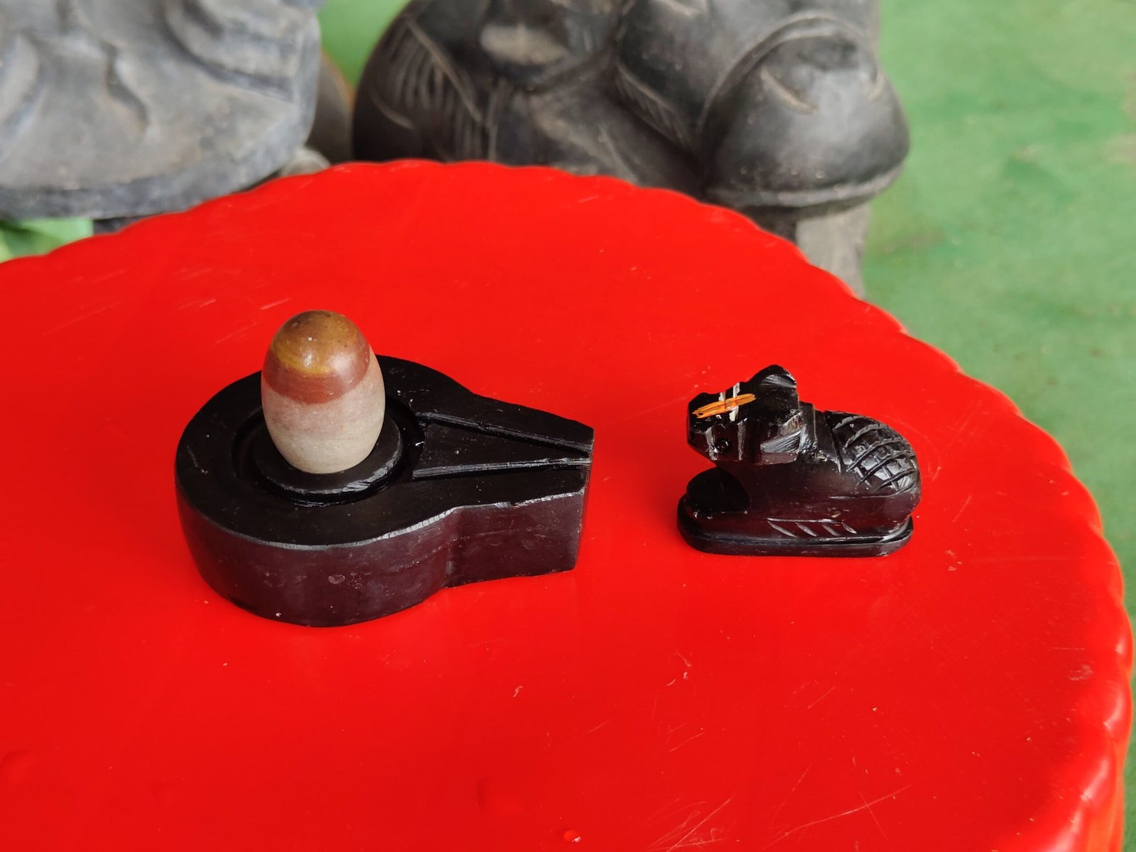 1.5 inch Shivling or 3 inch plate Jaladhari