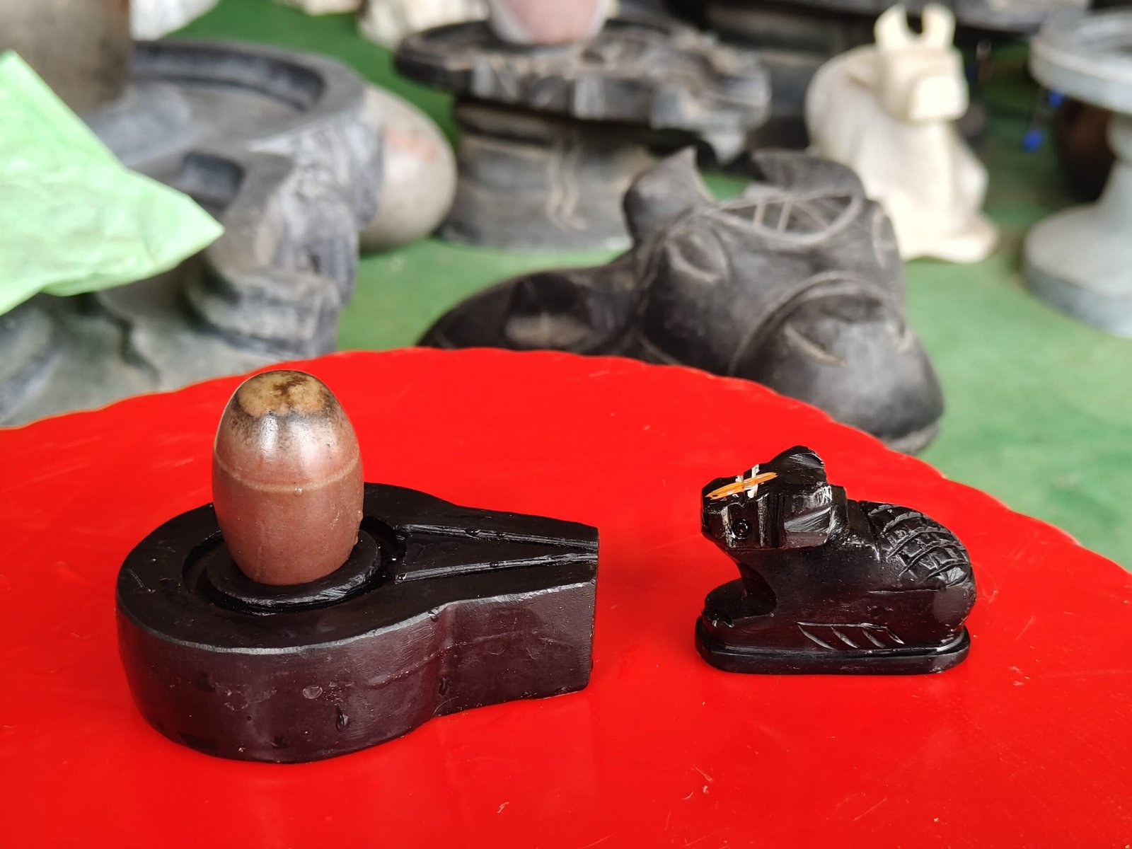 1.5 inch Shivling or 3 inch plate Jaladhari